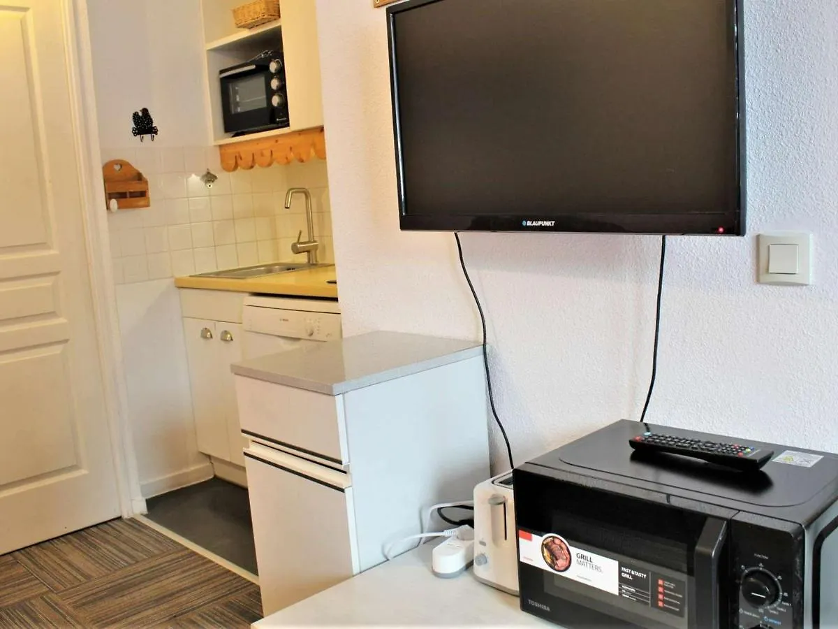 Studio Cabine 6 Pers A Risoul 1850, Skis Aux Pieds, Balcon Sud, Proche Navette Gratuite - Fr-1-330-544