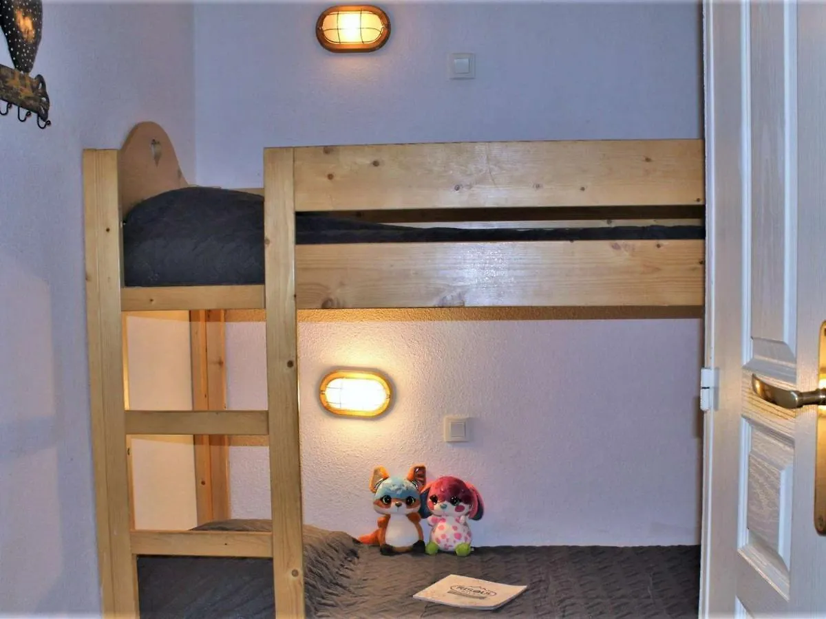 Studio Cabine 6 Pers A Risoul 1850, Skis Aux Pieds, Balcon Sud, Proche Navette Gratuite - Fr-1-330-544 France