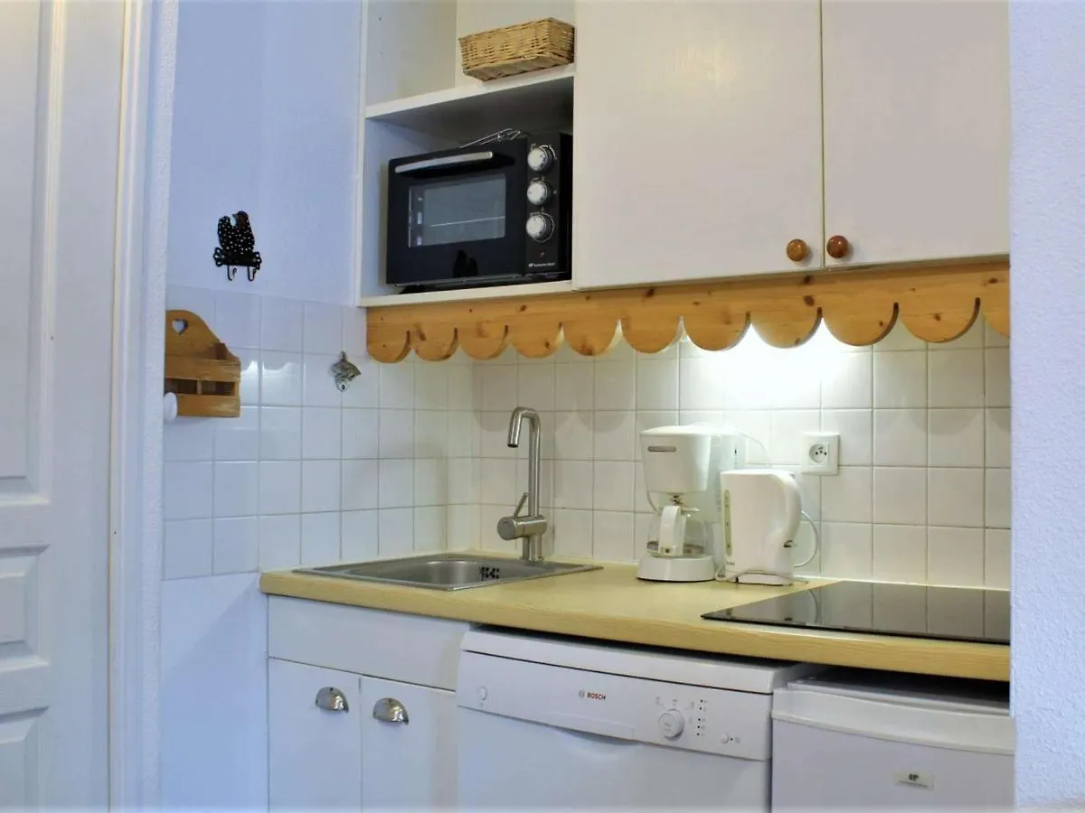 Apartment Studio Cabine 6 Pers A Risoul 1850, Skis Aux Pieds, Balcon Sud, Proche Navette Gratuite - Fr-1-330-544